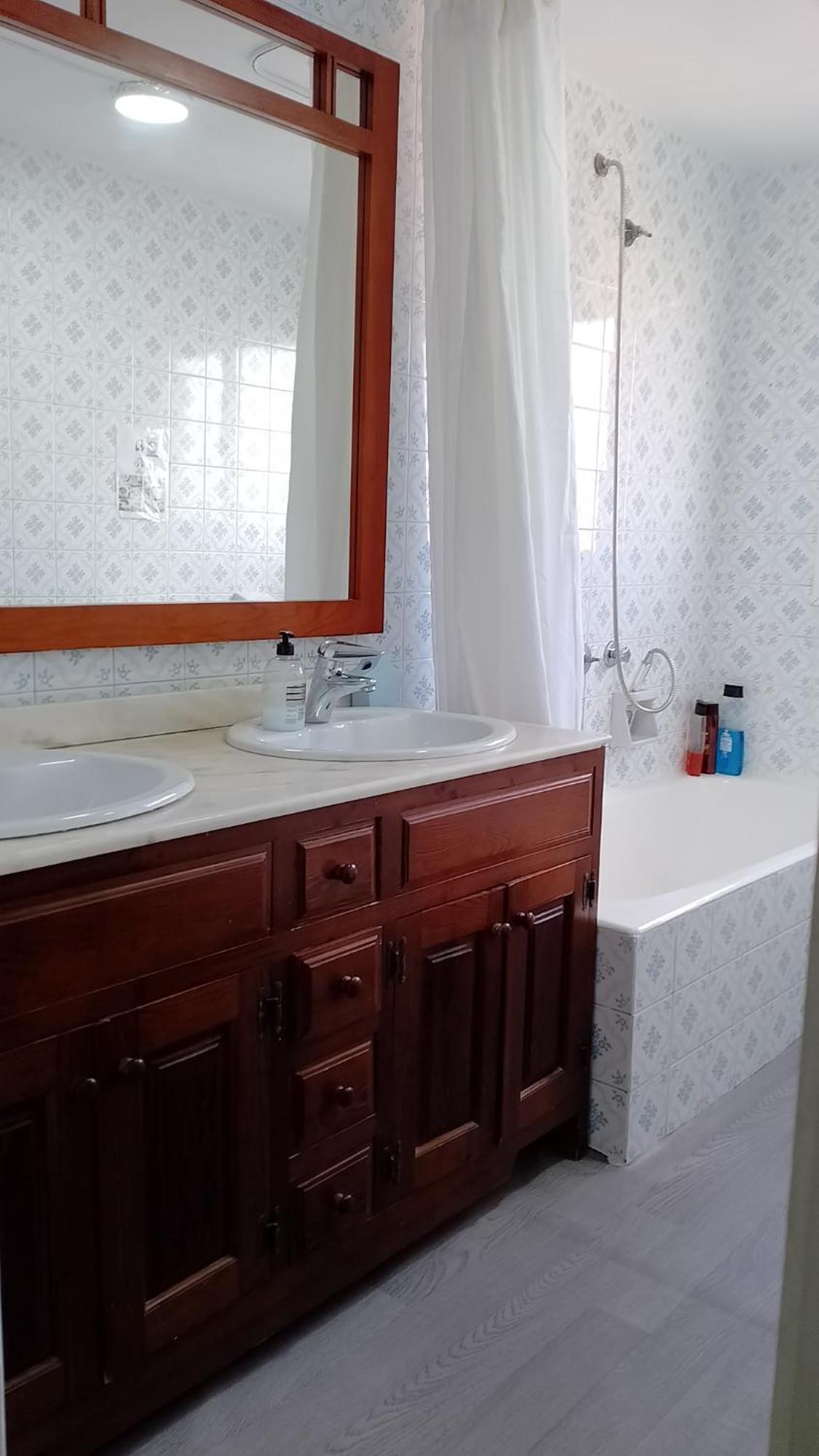 Habitacion Privada Centro Malaga Cerca Tren Maria Zambrano Y Playa Muy Buena Conexion Wifi Pokoj fotografie