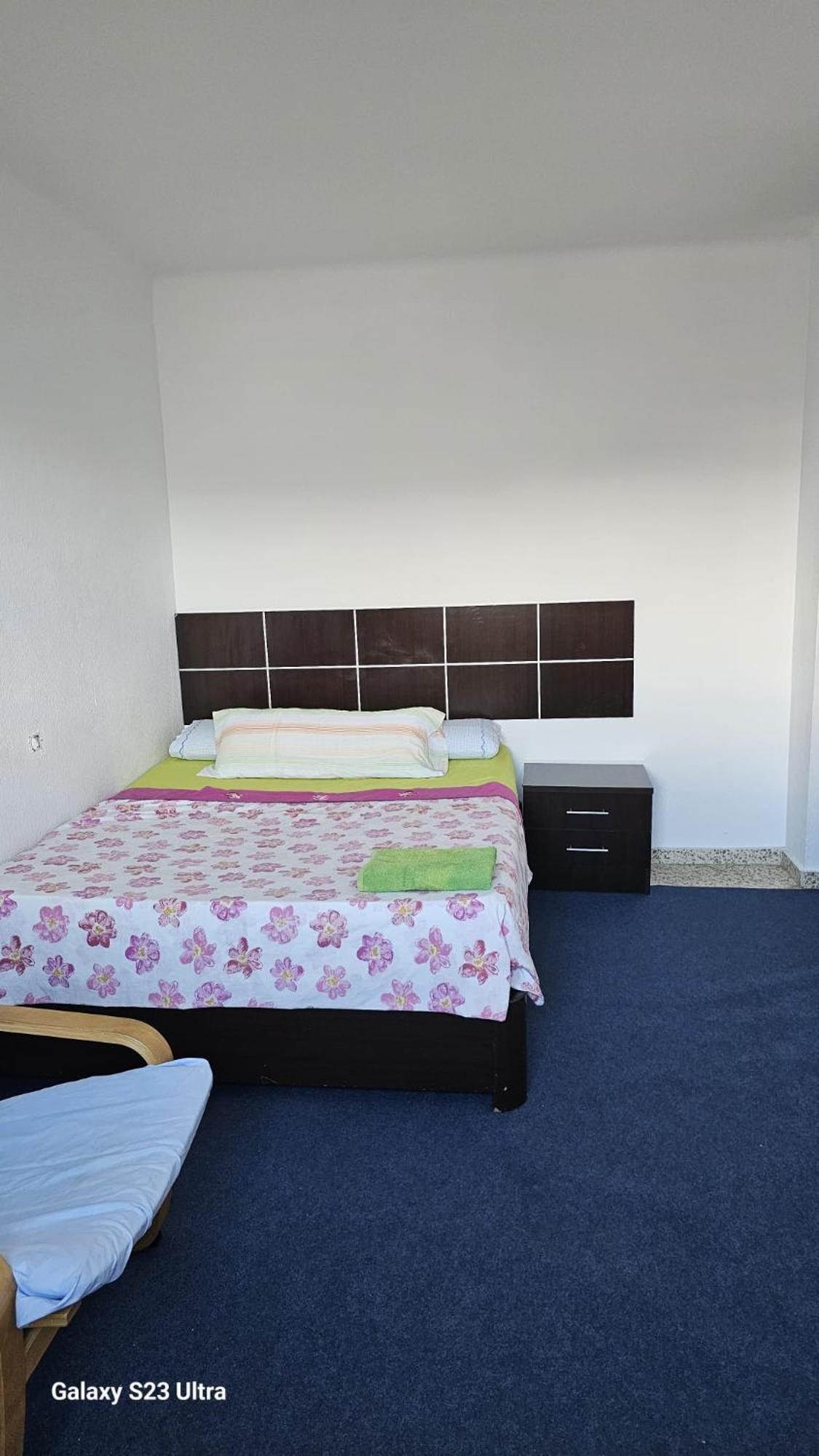 Habitacion Privada Centro Malaga Cerca Tren Maria Zambrano Y Playa Muy Buena Conexion Wifi Pokoj fotografie