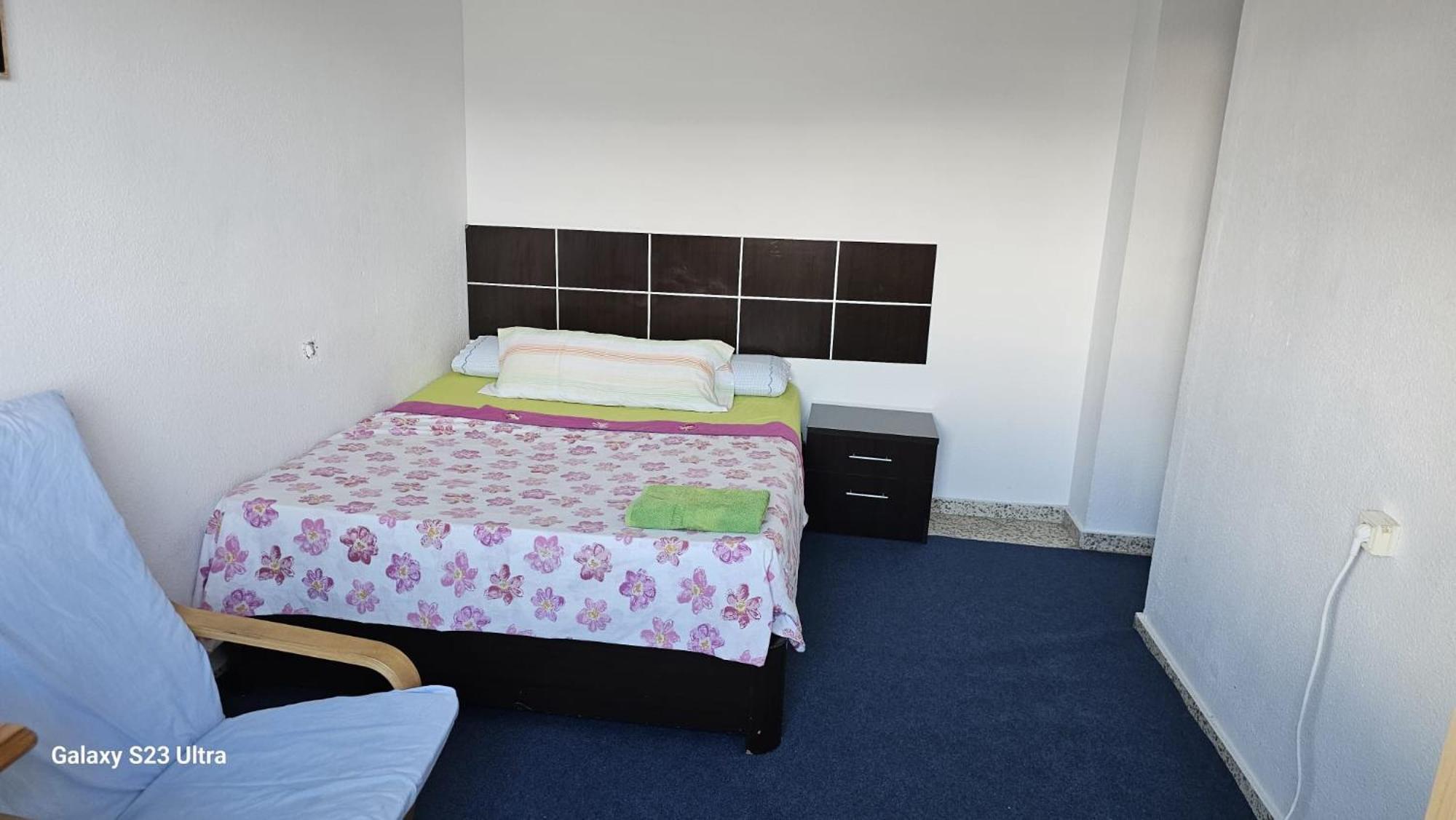 Habitacion Privada Centro Malaga Cerca Tren Maria Zambrano Y Playa Muy Buena Conexion Wifi Pokoj fotografie