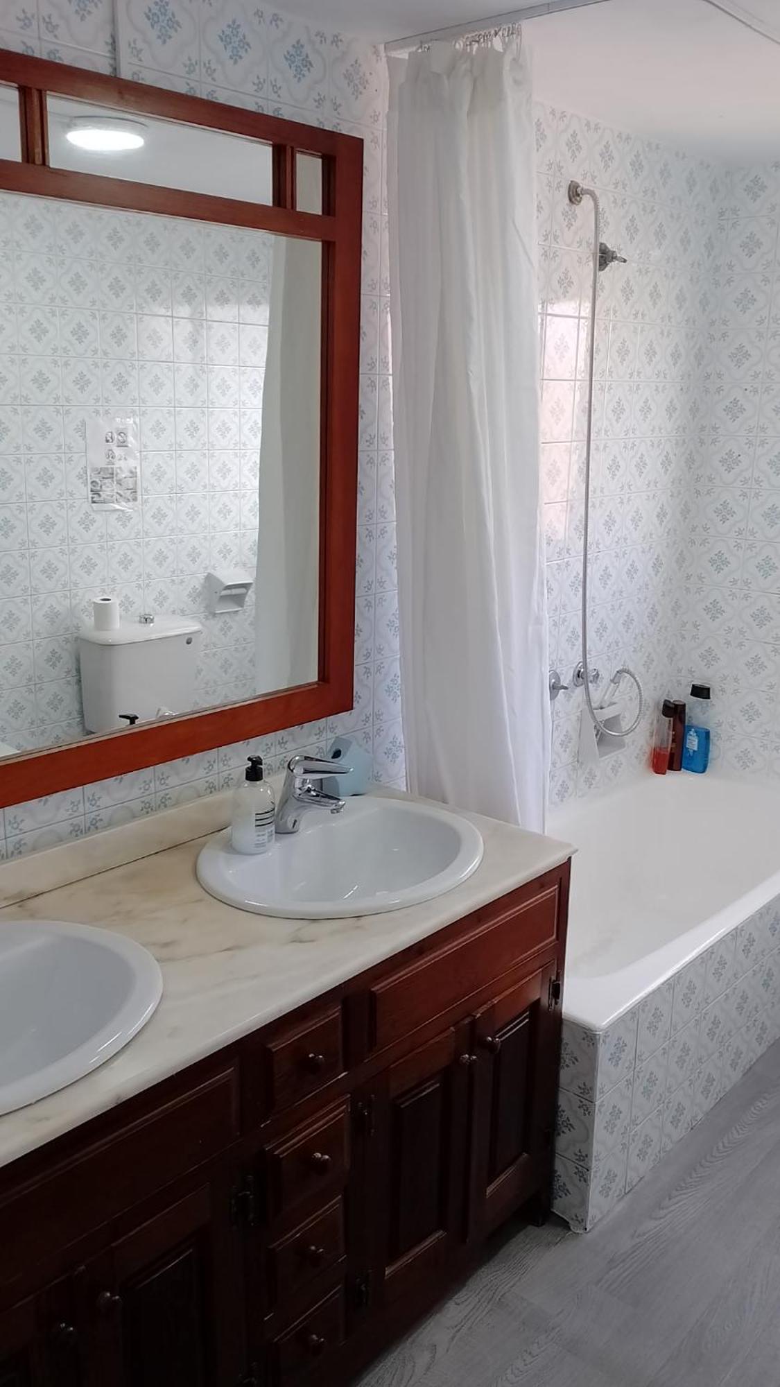 Habitacion Privada Centro Malaga Cerca Tren Maria Zambrano Y Playa Muy Buena Conexion Wifi Exteriér fotografie