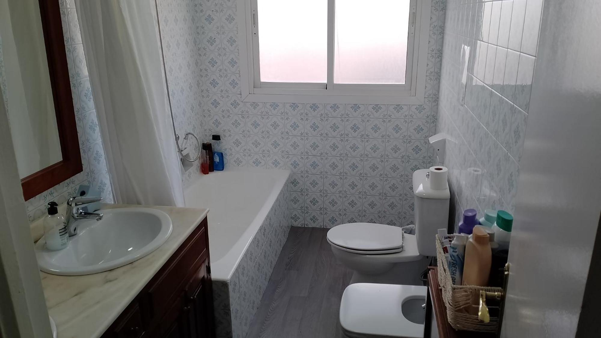Habitacion Privada Centro Malaga Cerca Tren Maria Zambrano Y Playa Muy Buena Conexion Wifi Exteriér fotografie