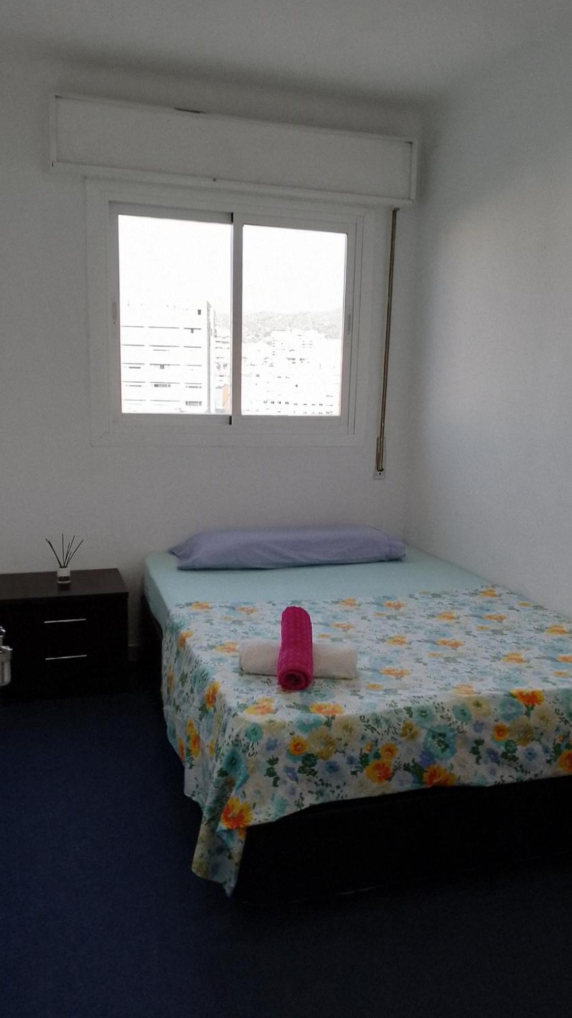 Habitacion Privada Centro Malaga Cerca Tren Maria Zambrano Y Playa Muy Buena Conexion Wifi Exteriér fotografie