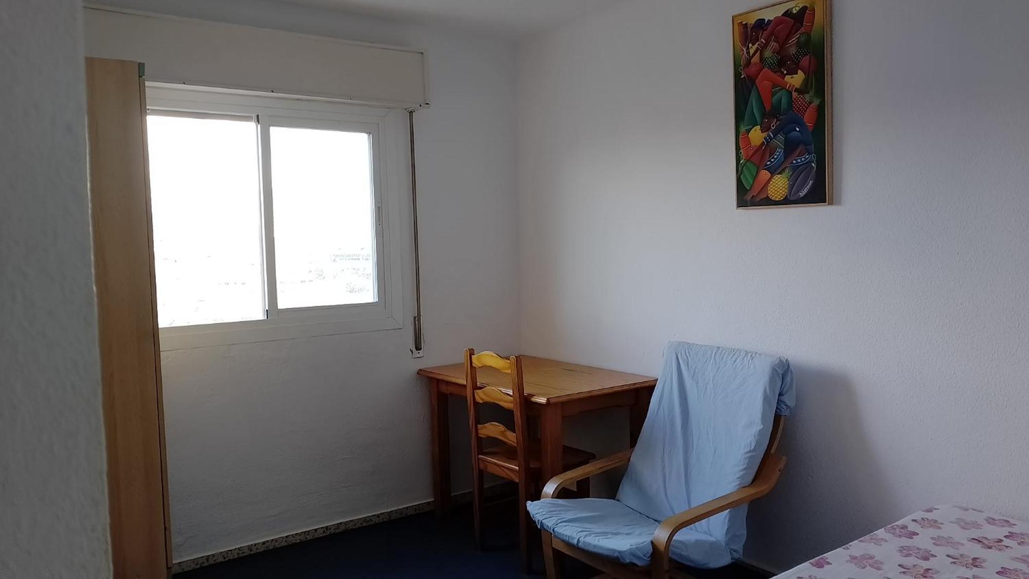 Habitacion Privada Centro Malaga Cerca Tren Maria Zambrano Y Playa Muy Buena Conexion Wifi Exteriér fotografie